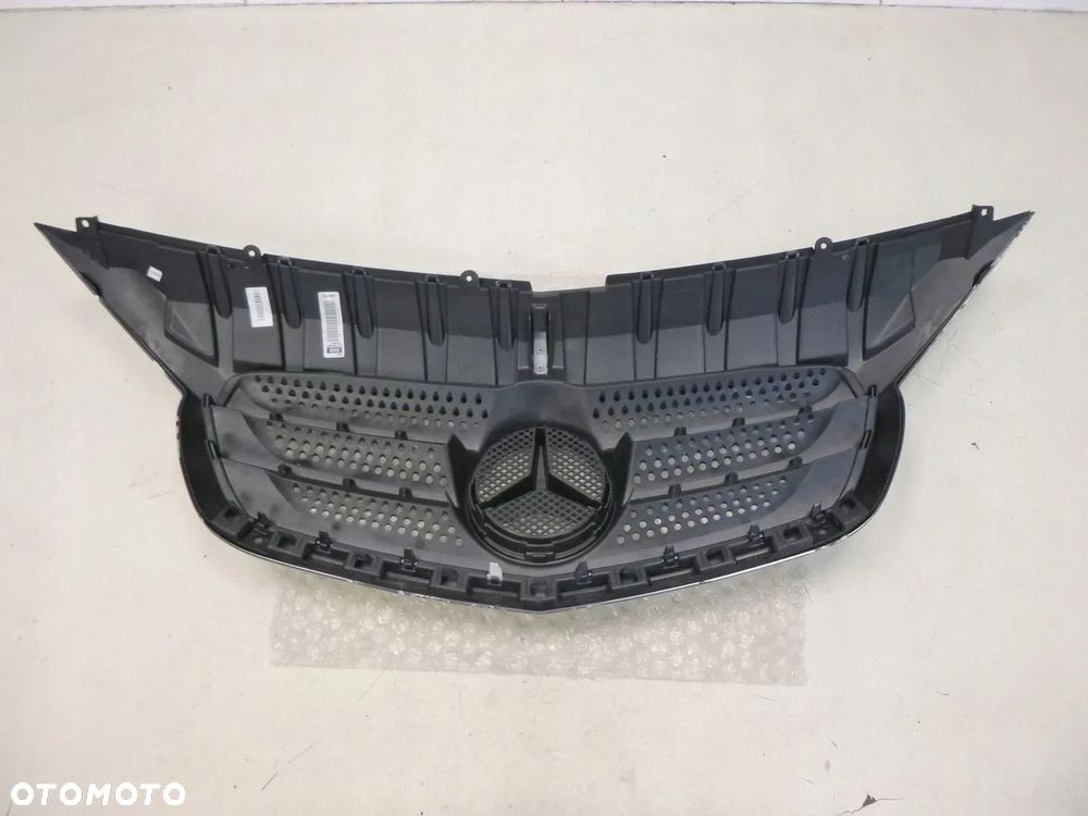 MERCEDES CITAN W415 GRILL ATRAPA CHŁODNICY ZNACZEK GWIAZDA ORYGINAŁ - 30