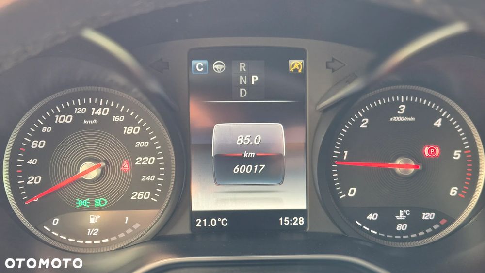 Mercedes-Benz GLC 220 d 4-Matic - 27
