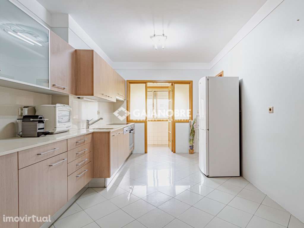 T2+1 em Santa Marinha - Grande imagem: 5/15