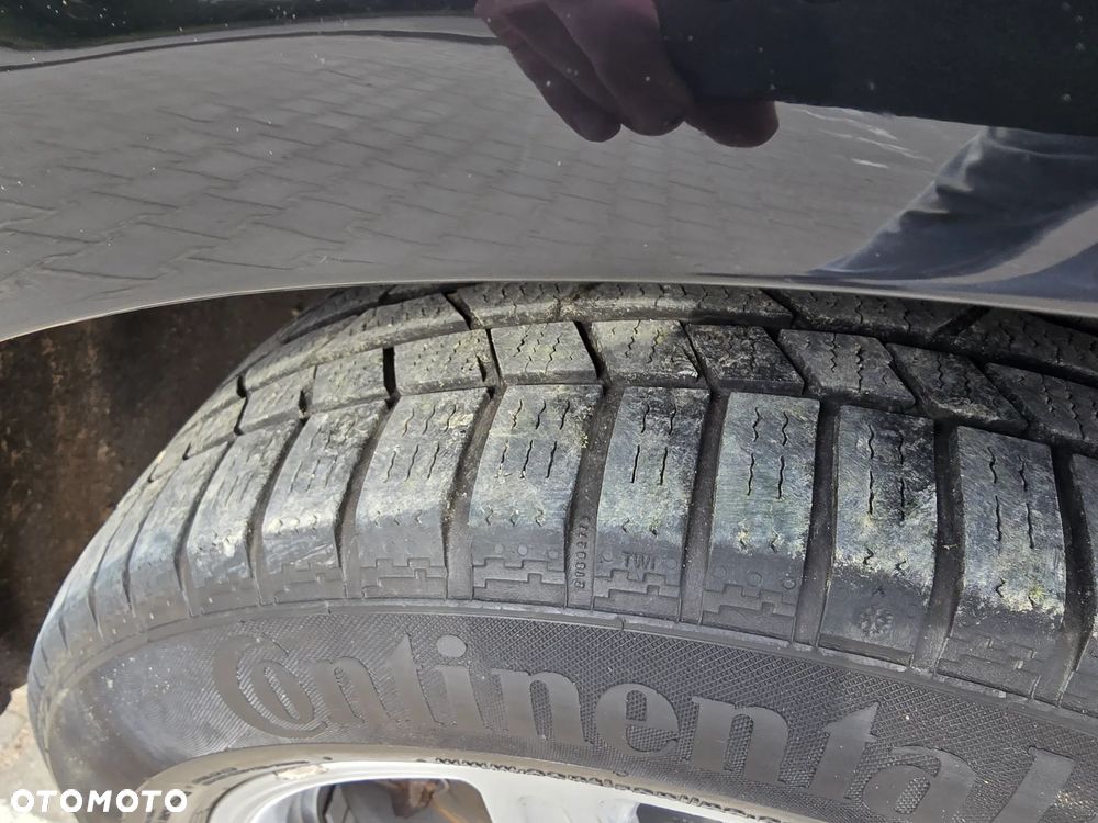 Audi A4 Avant 2.0 TDI - 25