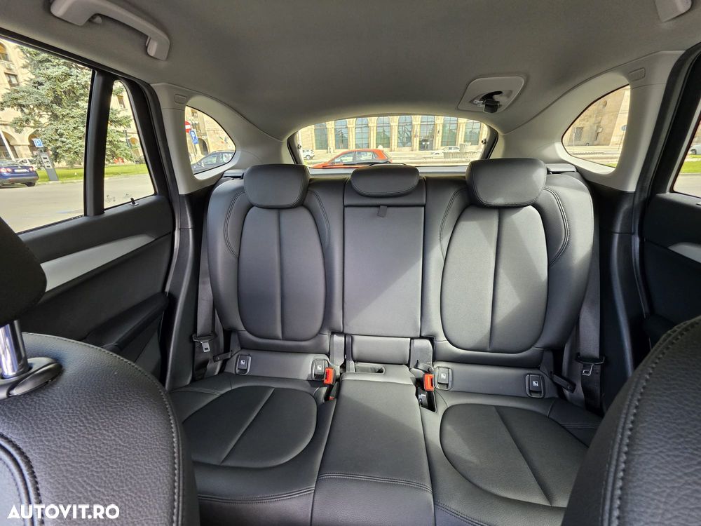 BMW X1 sDrive18i Aut. Sport Line - 24