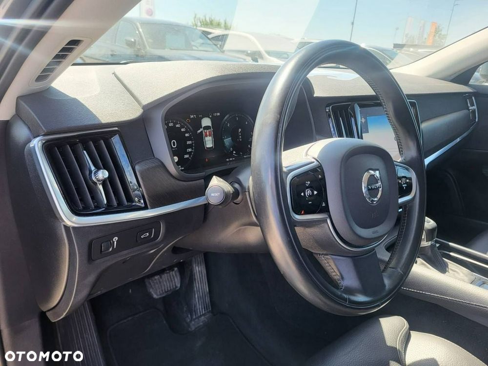 Volvo V90 - 15