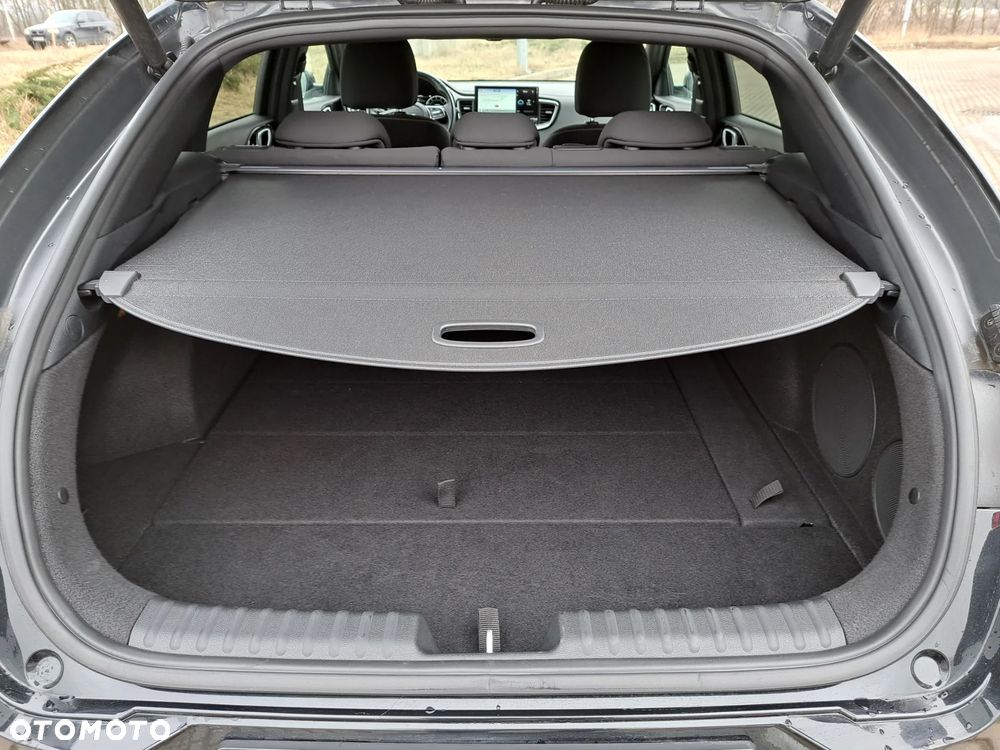 Kia ProCeed 1.5 T-GDI GT Line - 38