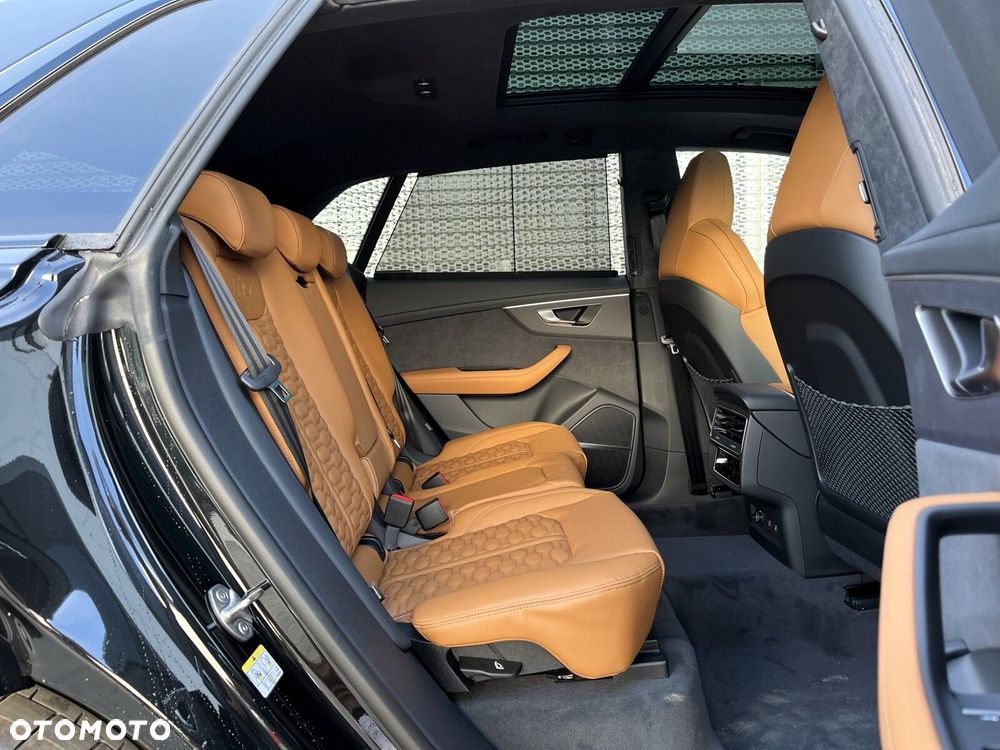 Audi RS Q8 - 17