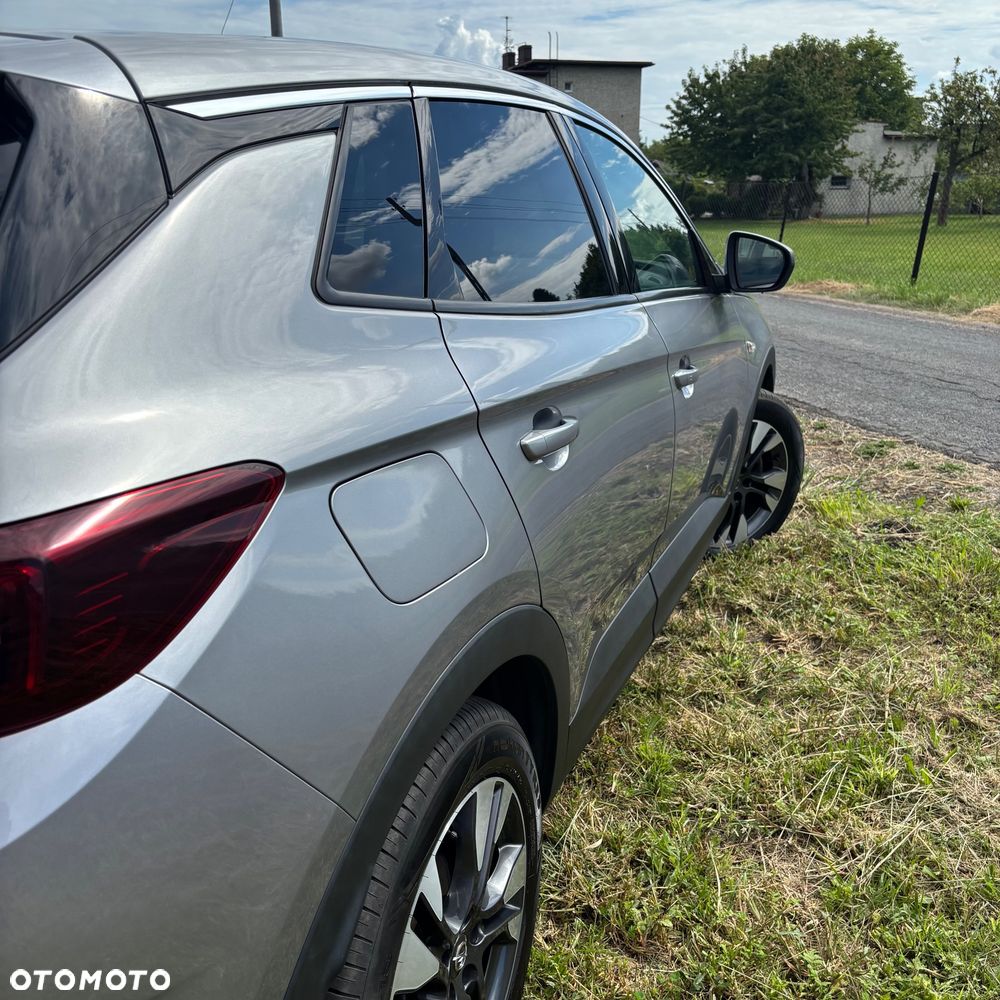 Opel Grandland X 1.2 T Innovation S&S - 9