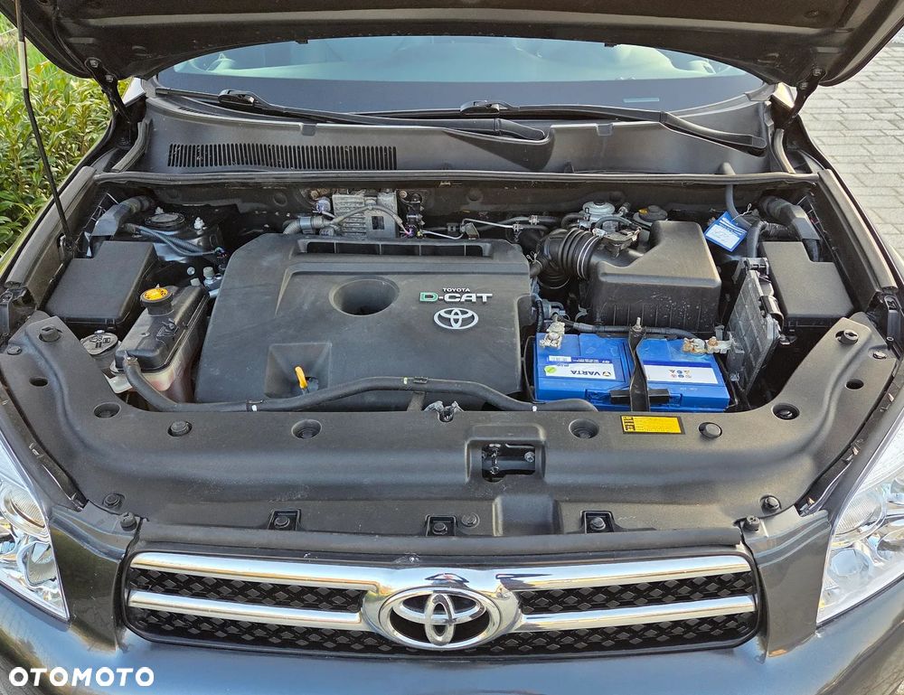 Toyota RAV4 2.2 D-CAT 4x4 Executive - 17