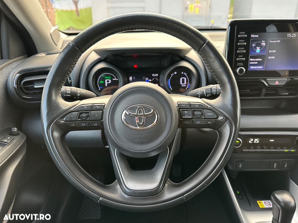 Toyota Yaris Hybrid 1.5 VVT-i - 7