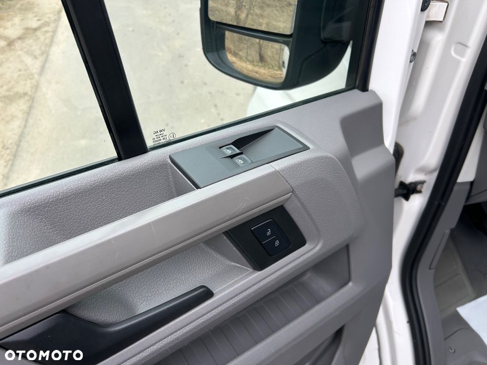 Volkswagen CRAFTER Maxi L3H2  2.0 TDI 180ps,7-osobowa brygadówka - 11