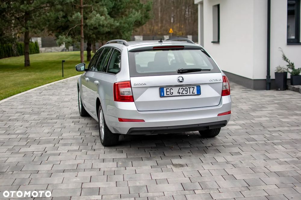 Skoda Octavia - 3