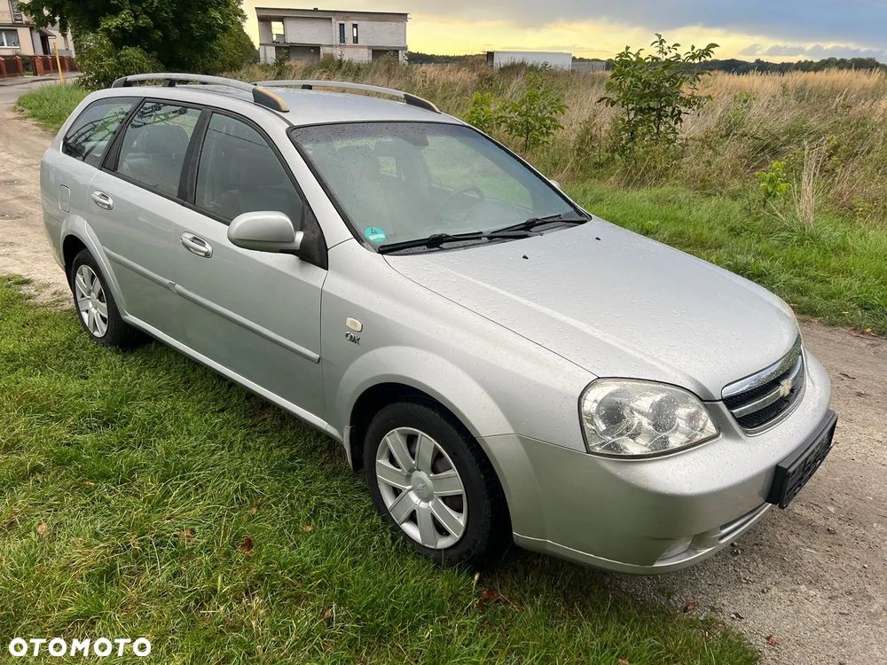 Chevrolet Nubira - 17