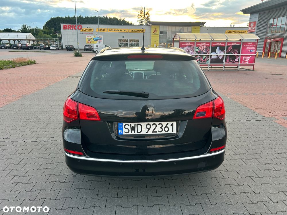 Opel Astra - 4