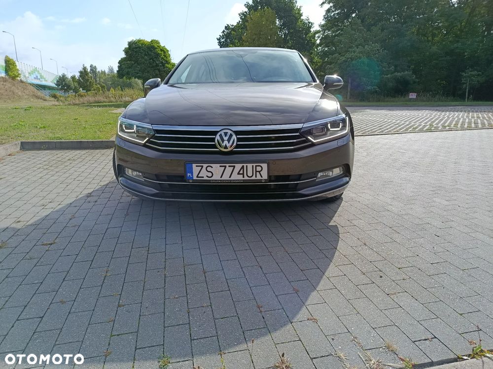 Volkswagen Passat 1.8 TSI BMT Highline DSG - 1