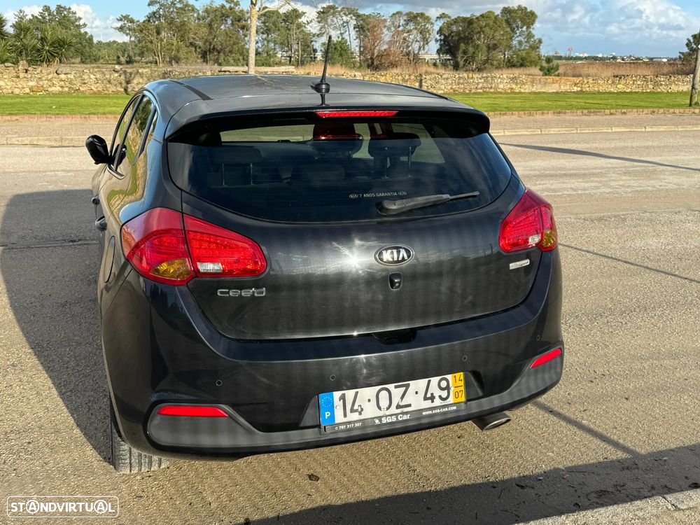Kia Ceed 1.6 CRDi ECO - 2