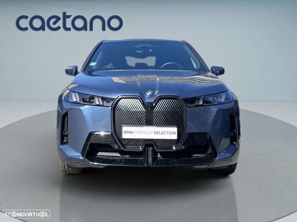 BMW iX xDrive 45 Pack Desportivo - 27