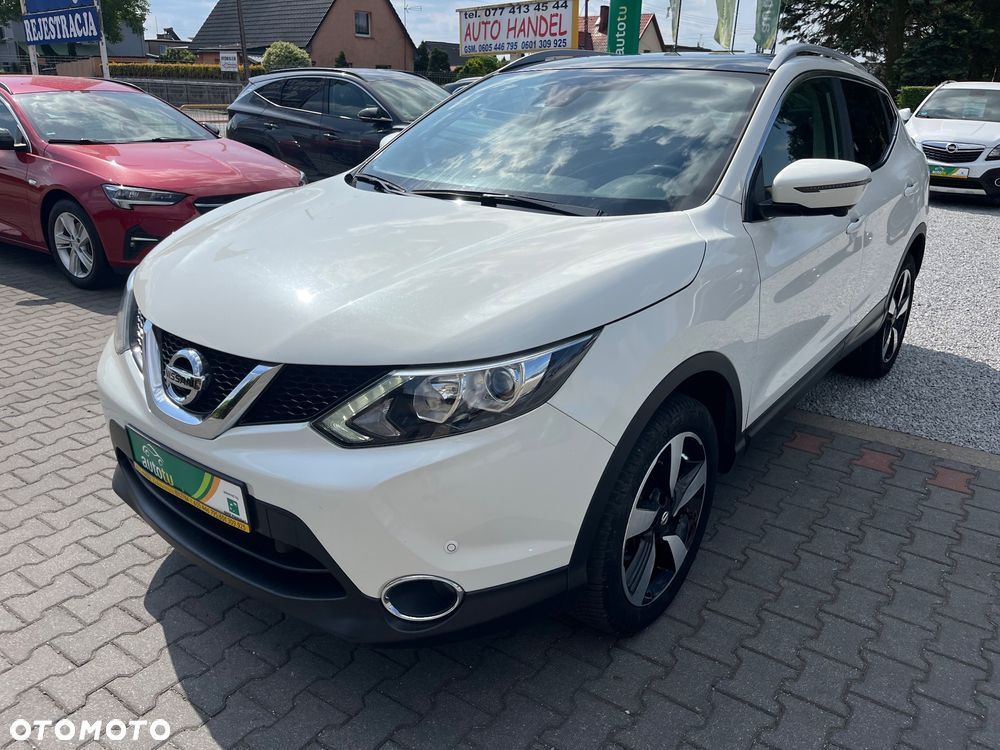 Nissan Qashqai 1.2 DIG-T N-Connecta Xtronic EU6 - 2