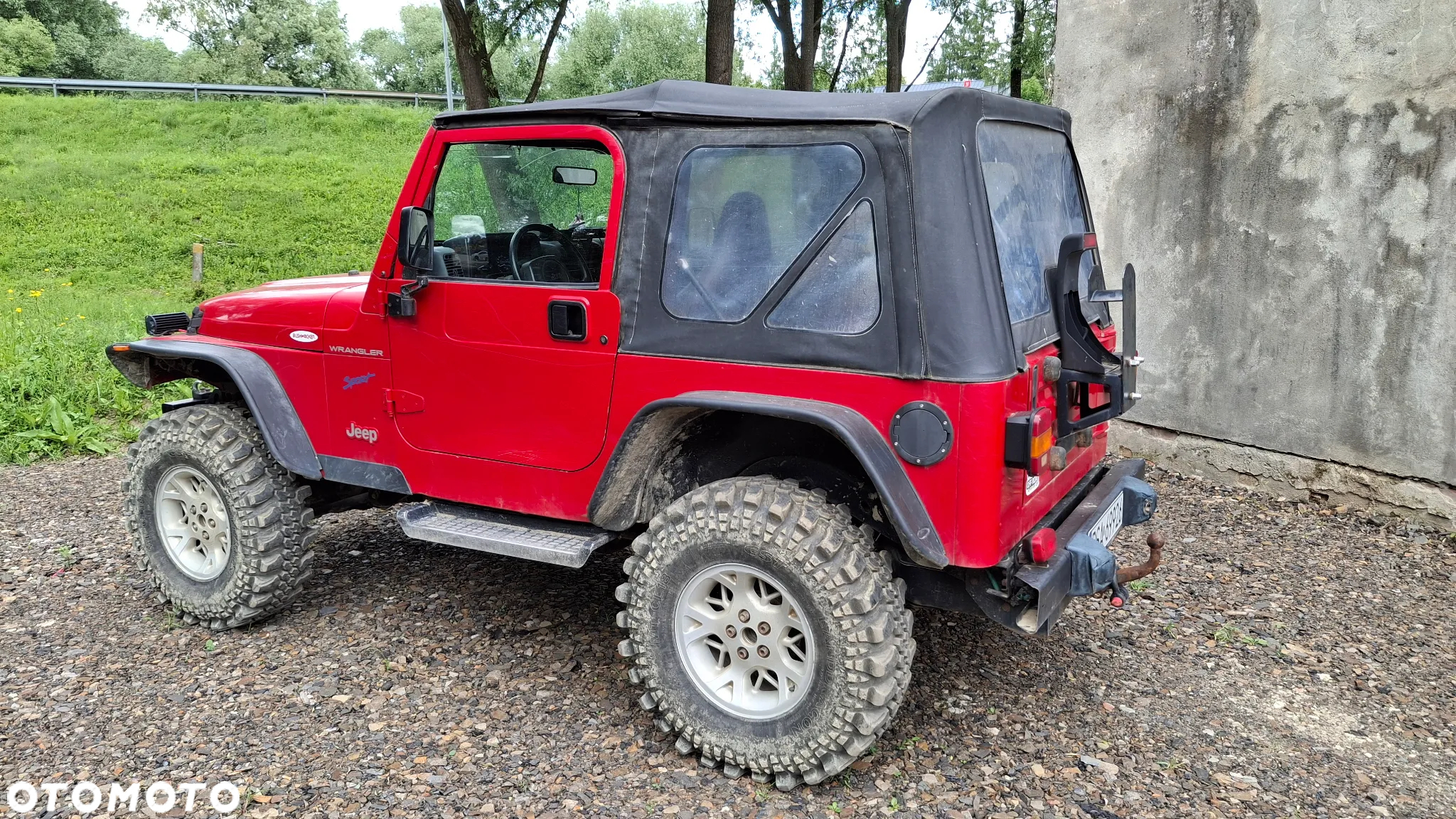 Jeep Wrangler 2.5L - 5