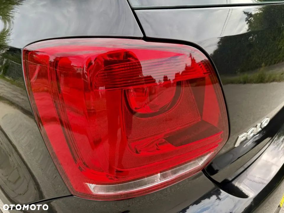 Volkswagen Polo 1.4 16V Comfortline - 10
