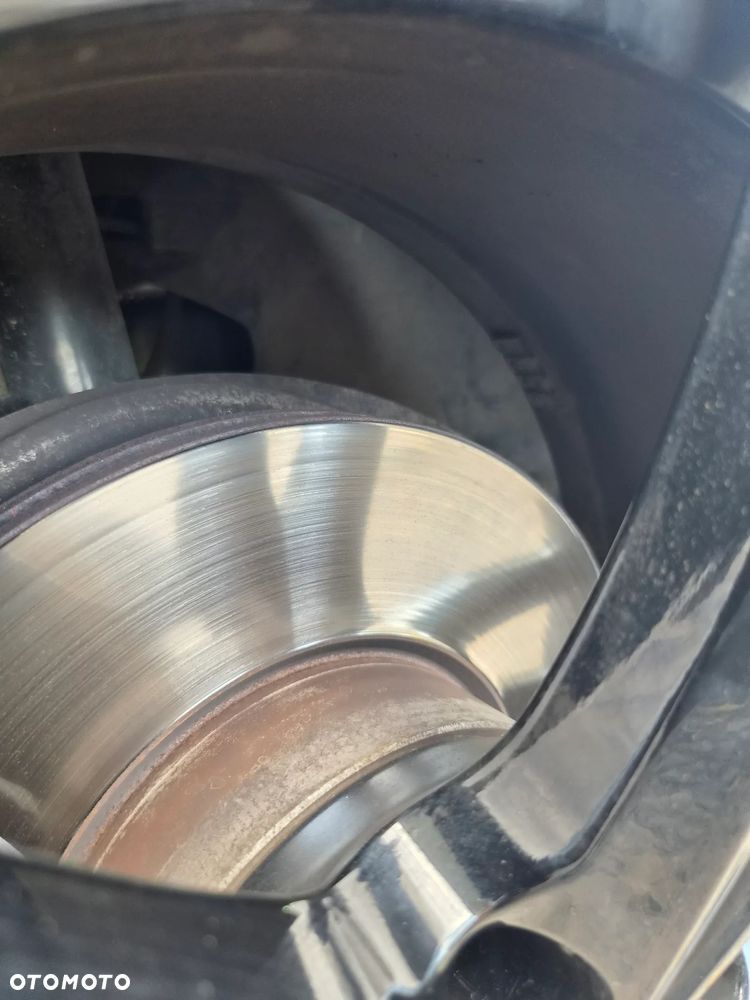 BMW Seria 3 - 13