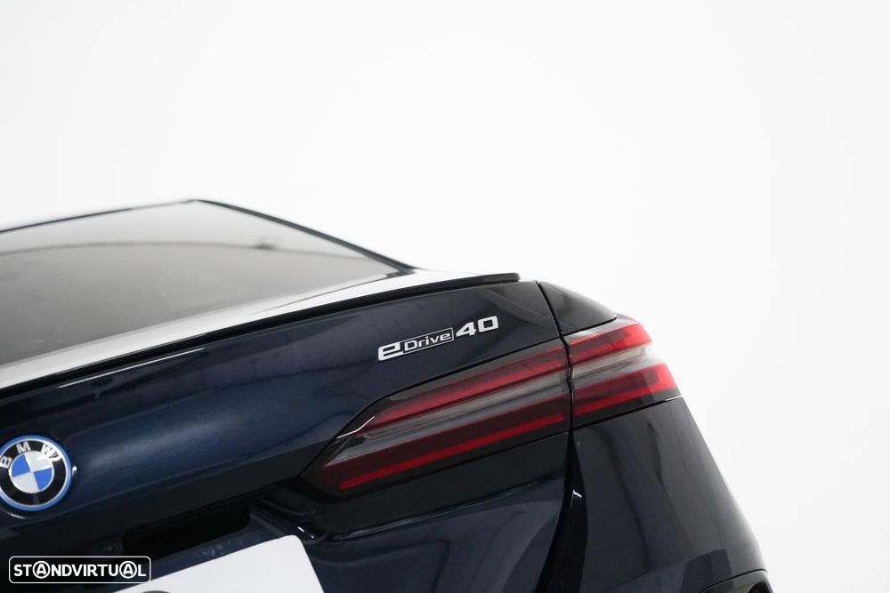 BMW i5 eDrive40 Pack Desportivo M Pro - 25
