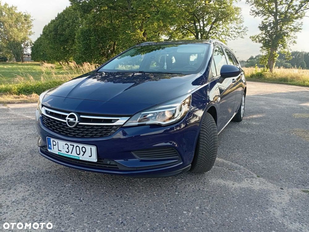 Opel Astra - 1
