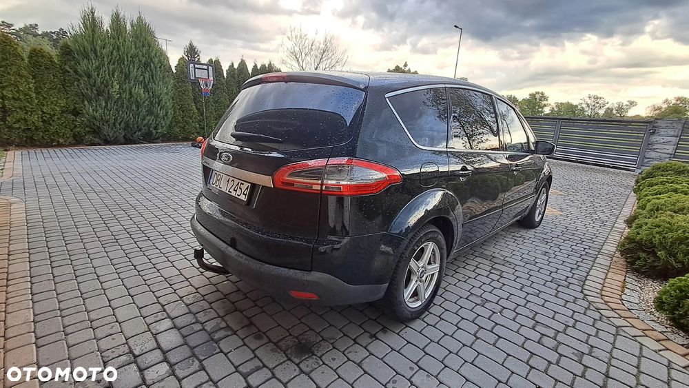 Ford S-Max - 4