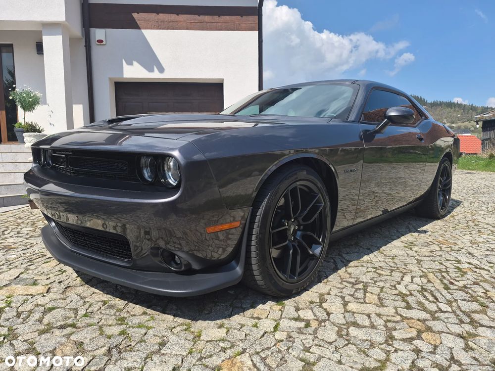 Dodge Challenger 5.7 R/T - 4