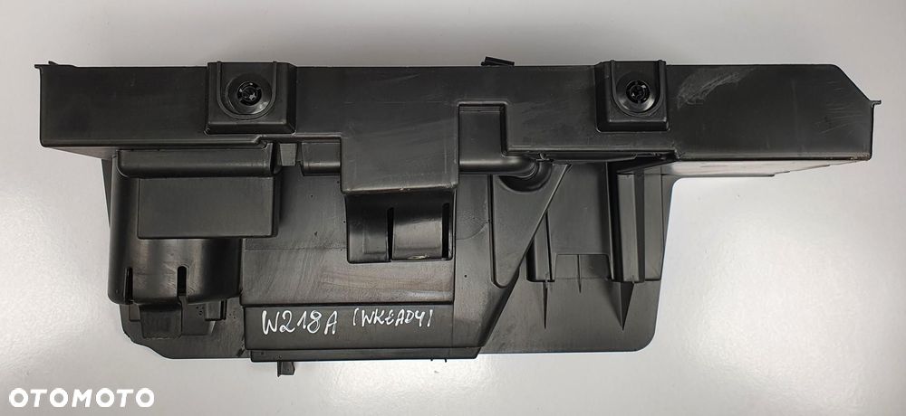 WKŁAD BAGAŻNIKA SCHOWEK MERCEDES CLS W218 - 3