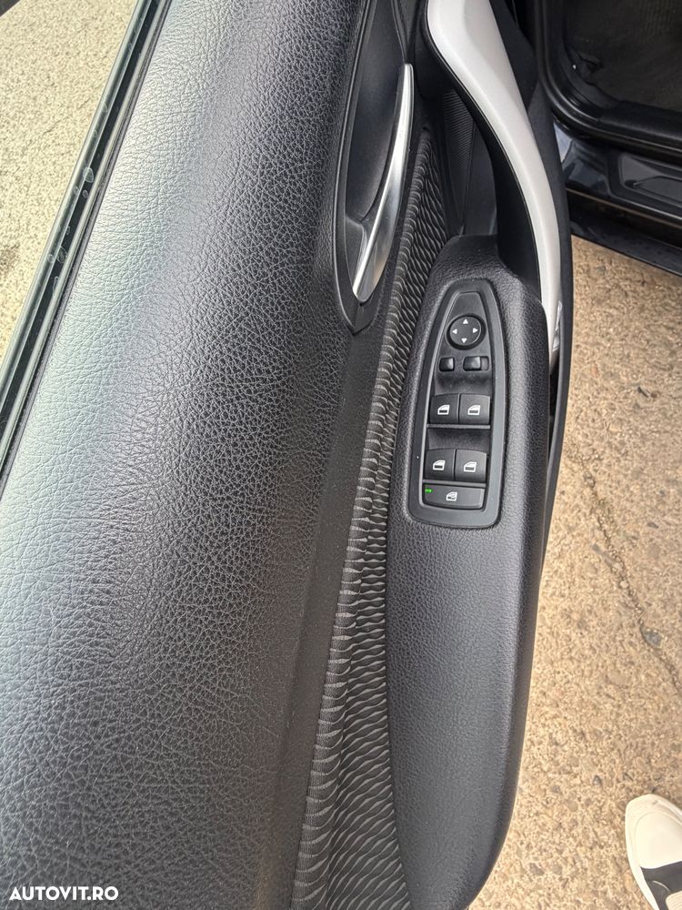 BMW Seria 1 118d Aut. - 9