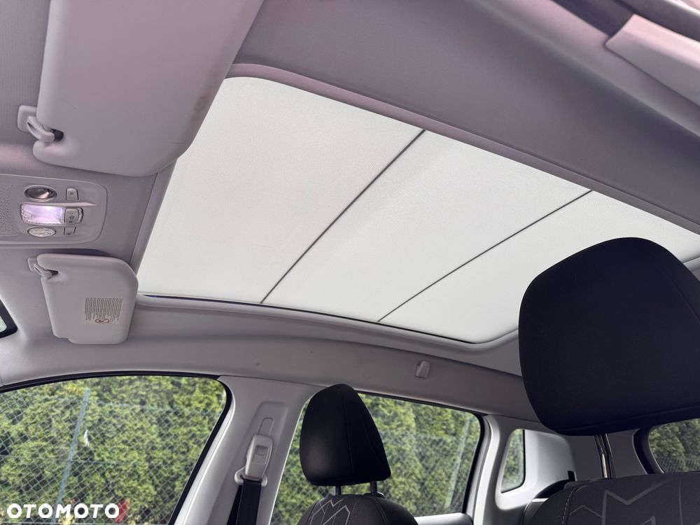 Peugeot 2008 1.2 VTi/Pure Tech Active - 9