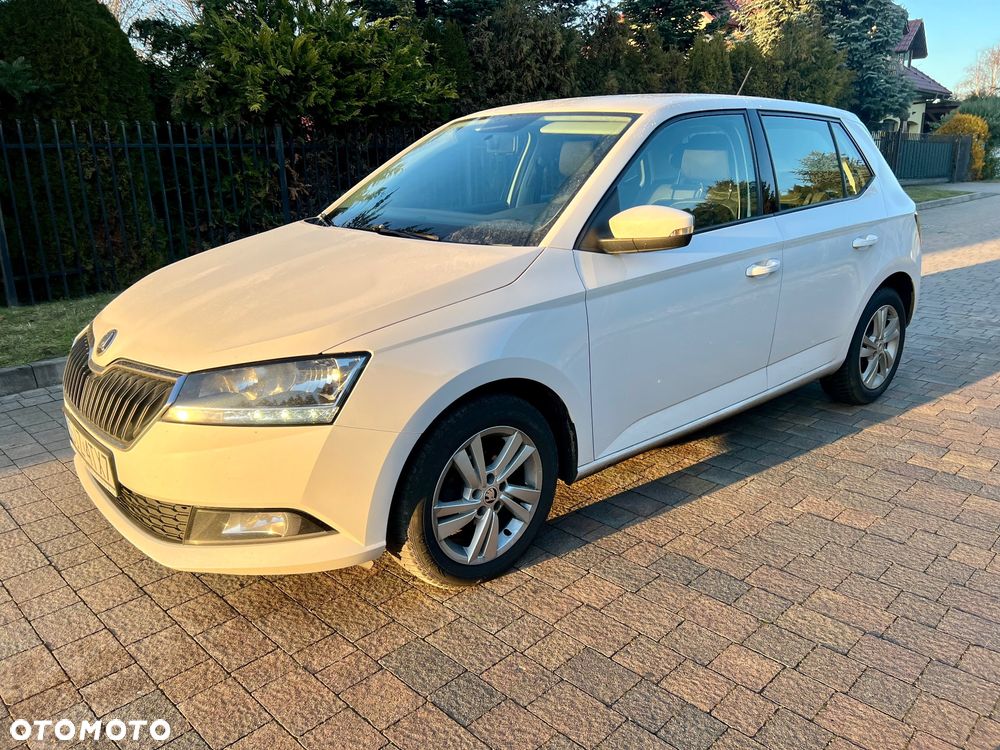 Skoda Fabia 1.0 TSI Ambition Plus - 1