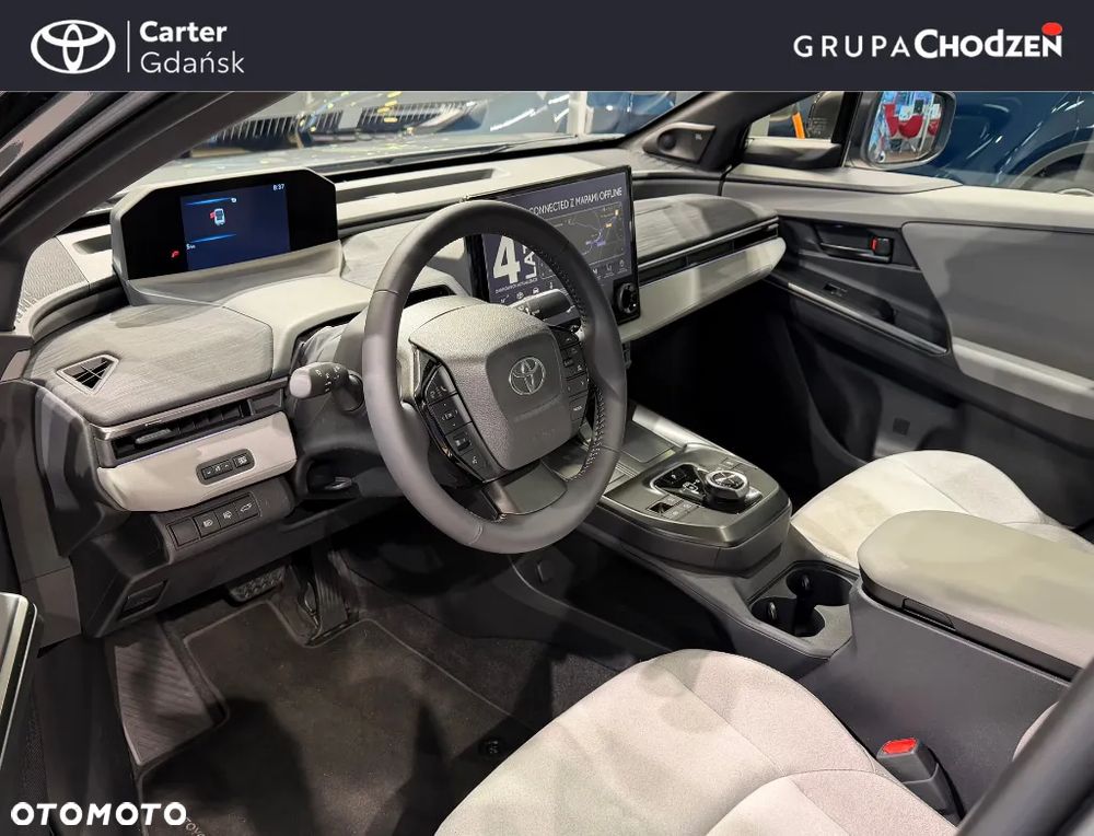 Toyota C-HR+ - 3