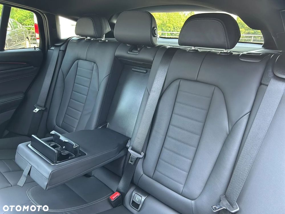 BMW X4 - 19