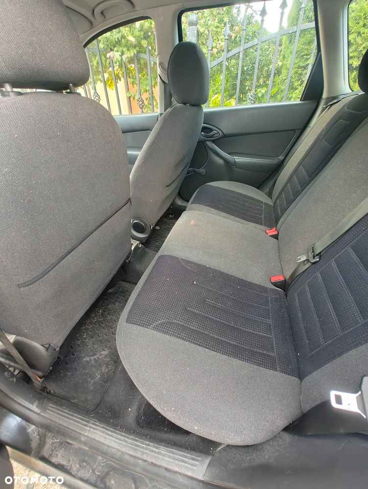 Ford Focus - 9