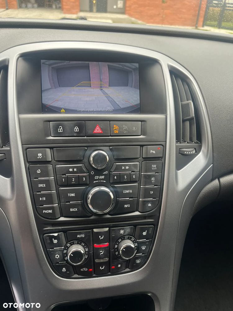 Opel Astra 1.6 Exklusiv - 13