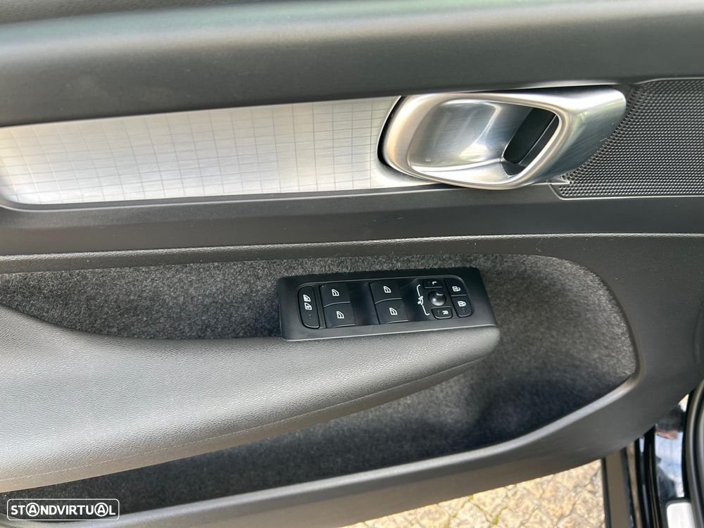 Volvo XC 40 1.5 T5 PHEV Inscription Expression - 12