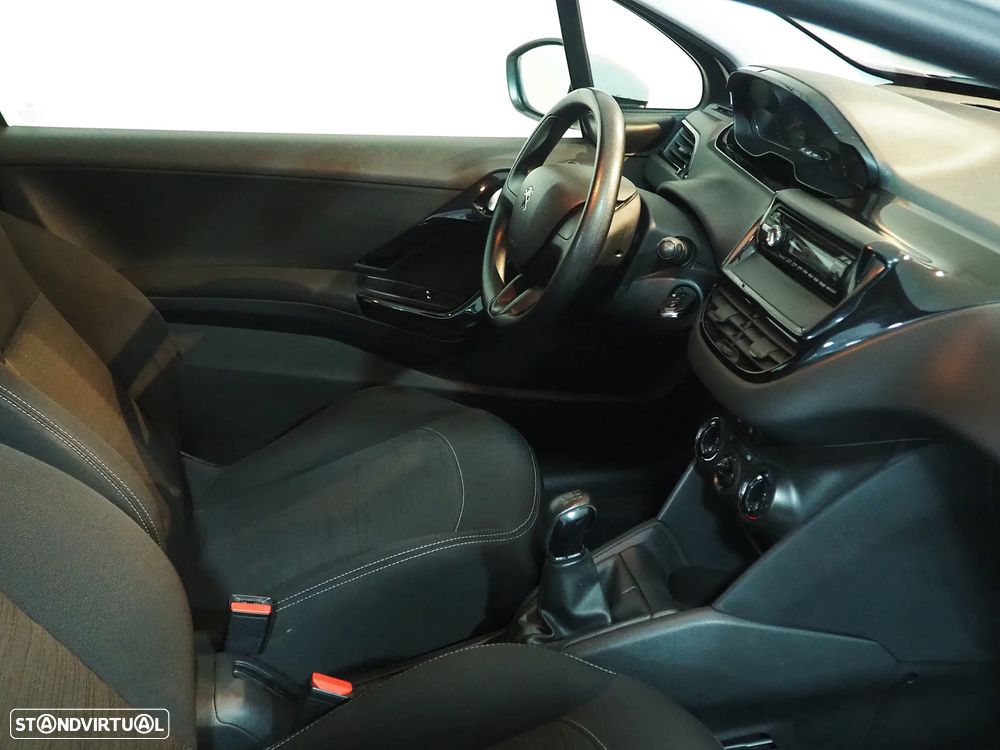 Peugeot 208 68 VTI Active - 13