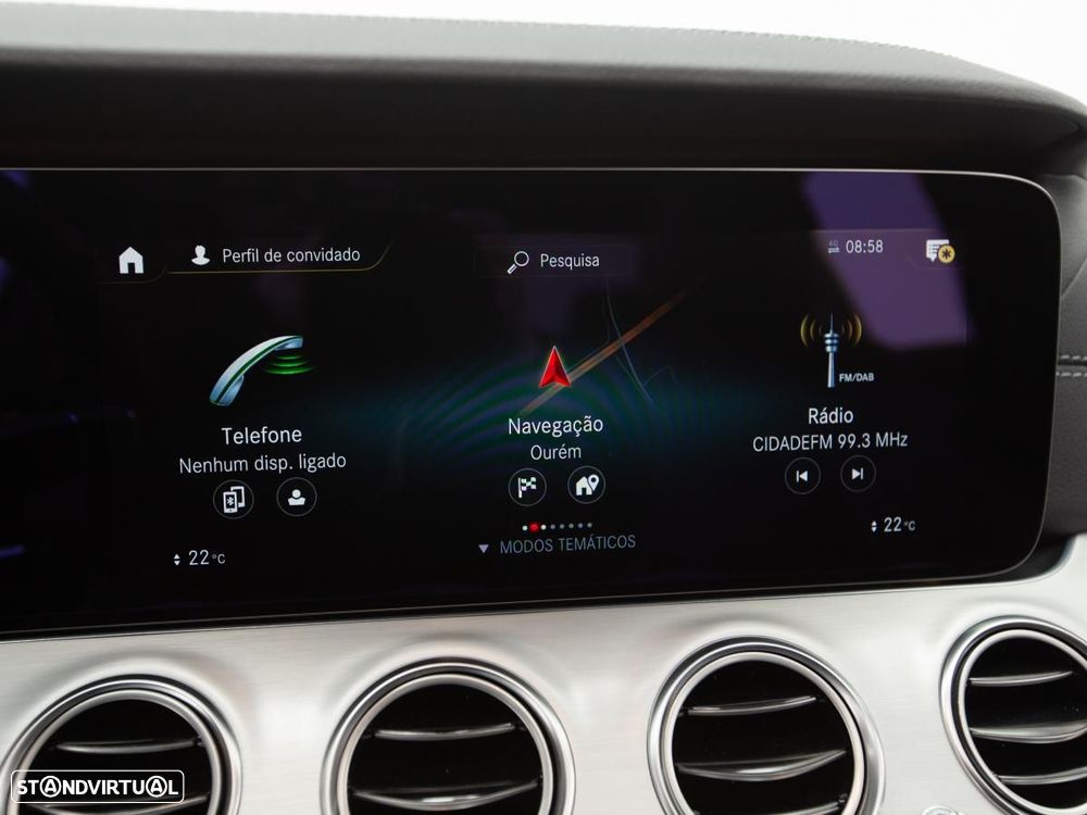 Mercedes-Benz E 300 de AMG Line - 30