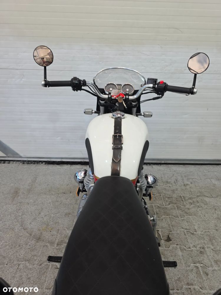 Royal Enfield Continental - 25