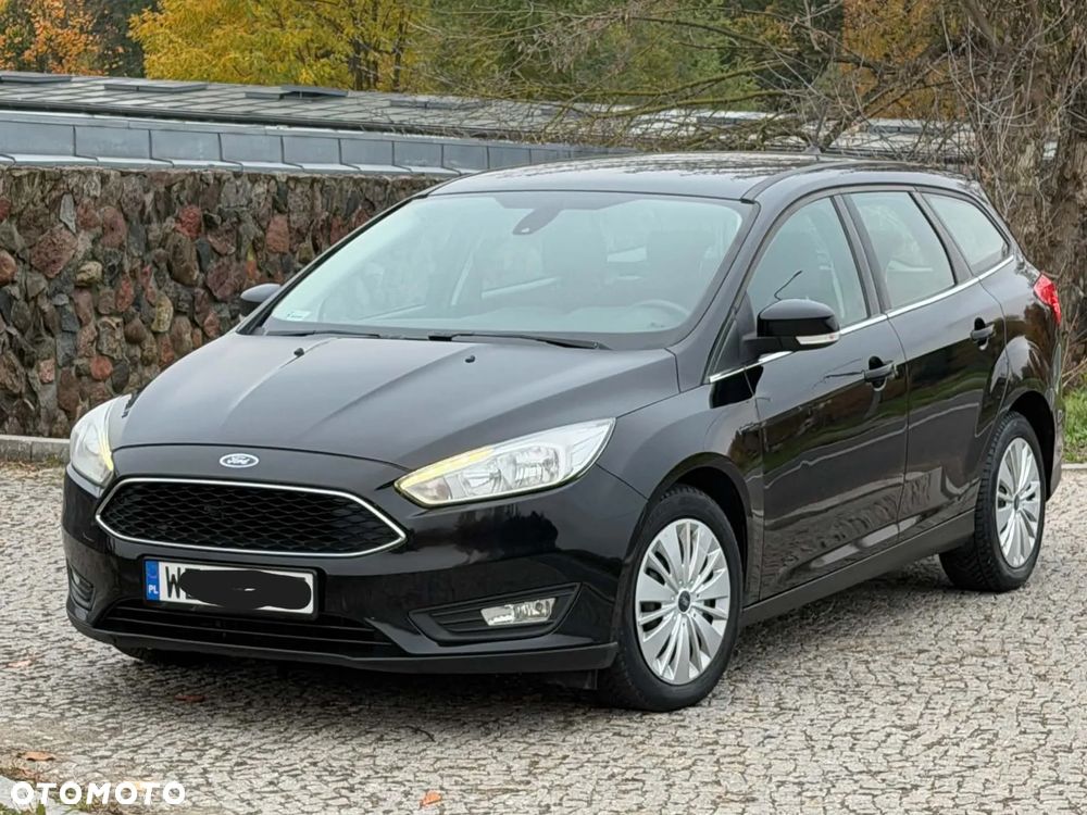 Ford Focus - 30