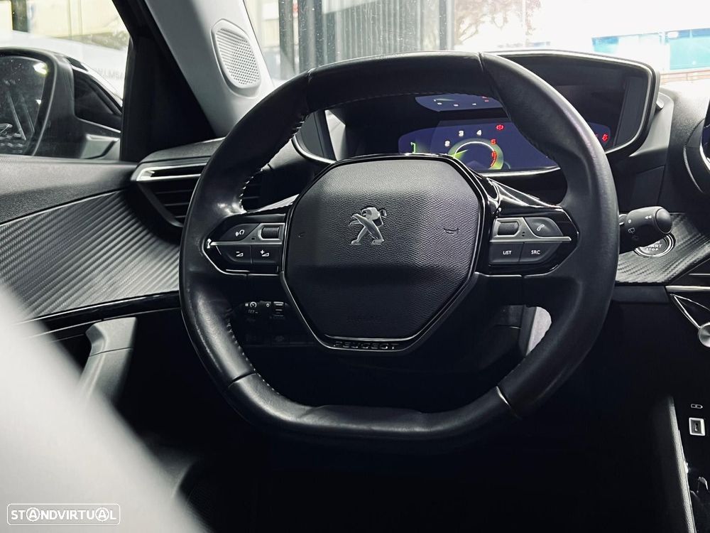 Peugeot 2008 1.5 BlueHDi Allure - 22