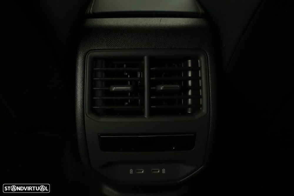 Cupra Formentor 1.5 e-Hybrid DSG - 22