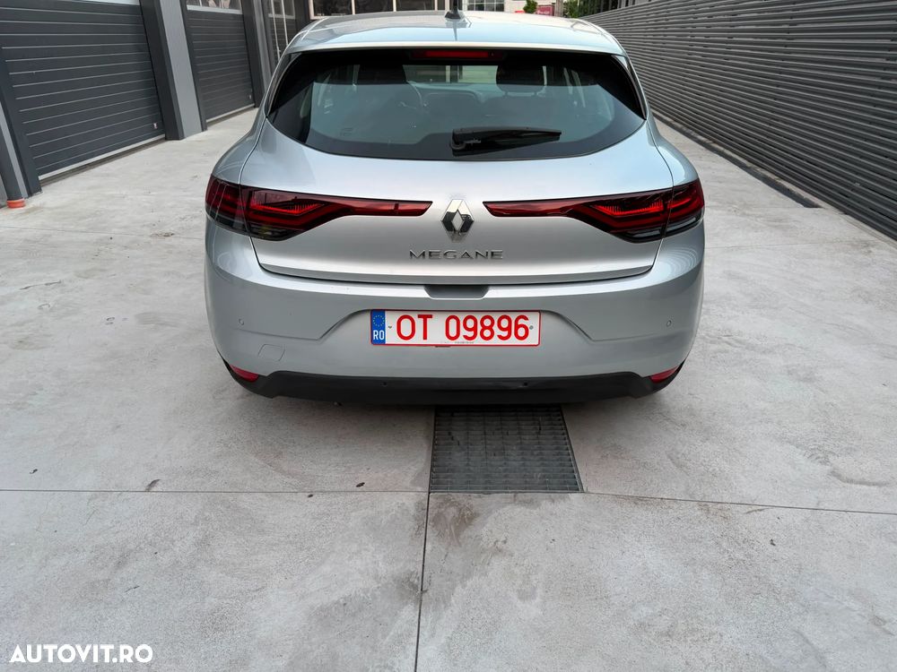 Renault Megane Blue dCi 116 Intens - 8