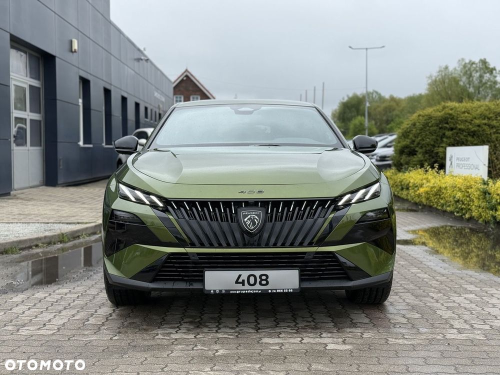 Peugeot 408 - 4