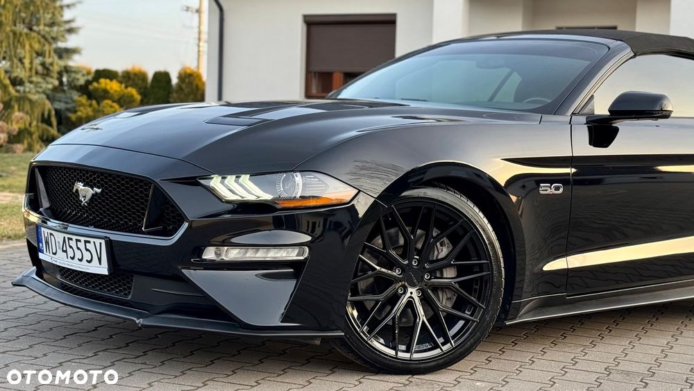 Ford Mustang - 8