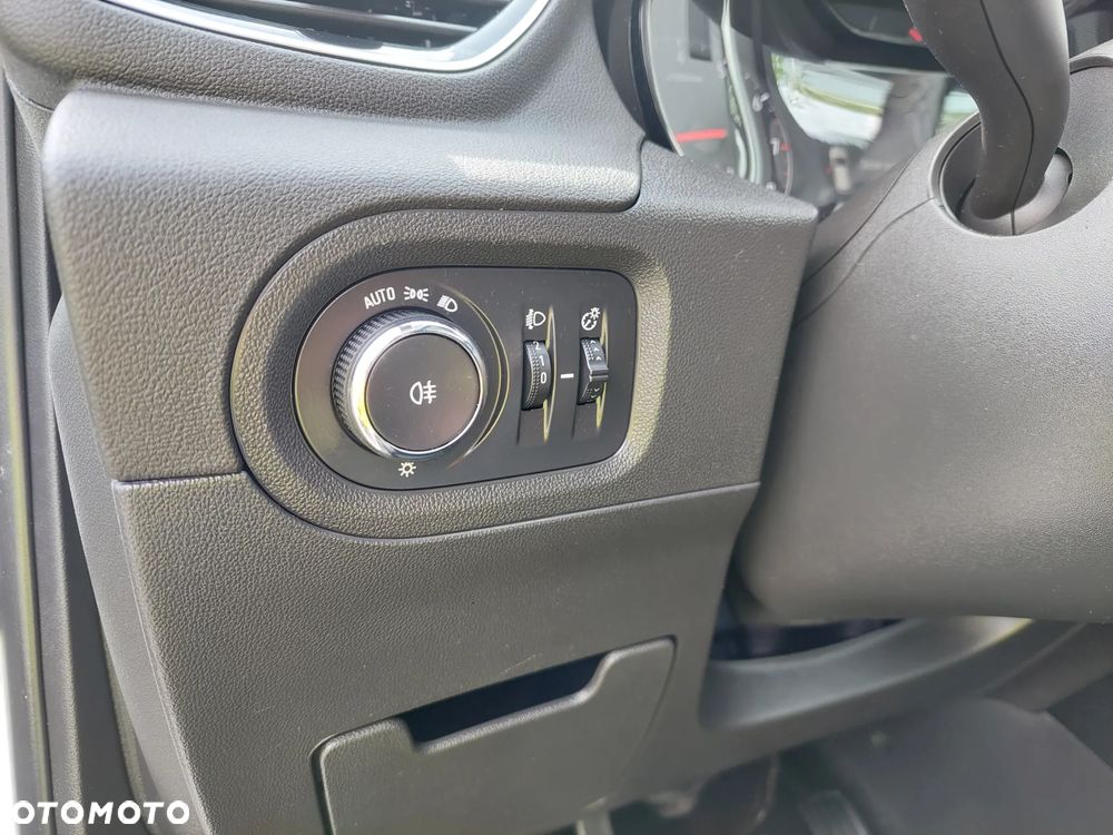 Opel Grandland X 1.2 Start/Stop Edition - 28