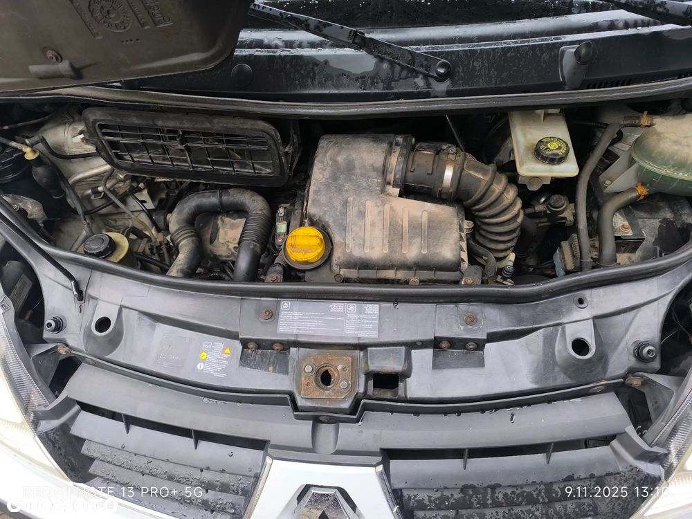 Renault Trafic - 12
