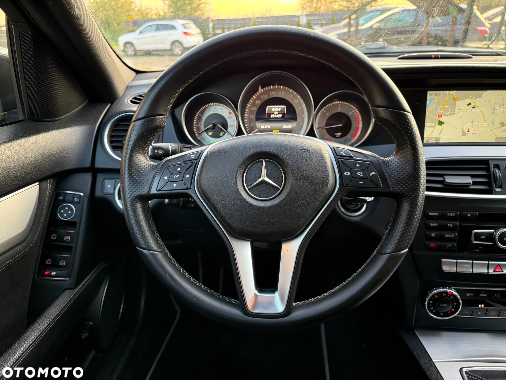 Mercedes-Benz Klasa C 200 T CDI Edition - 29