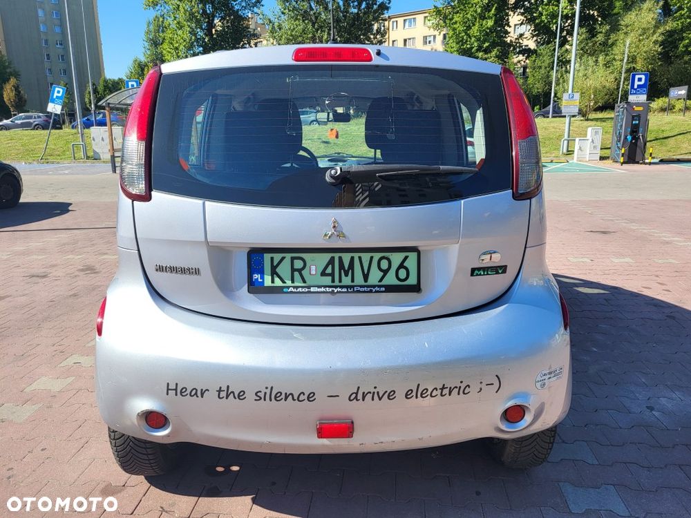 Mitsubishi i-MiEV Standard - 4