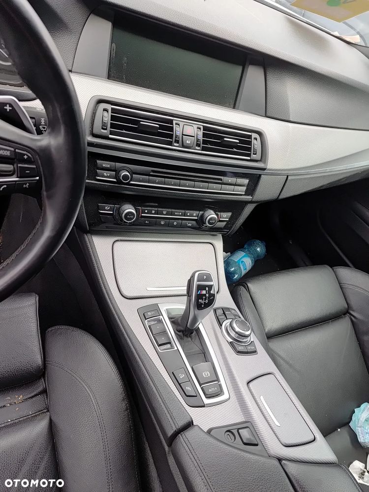BMW Seria 5 M550d xDrive Touring Sport-Aut - 7