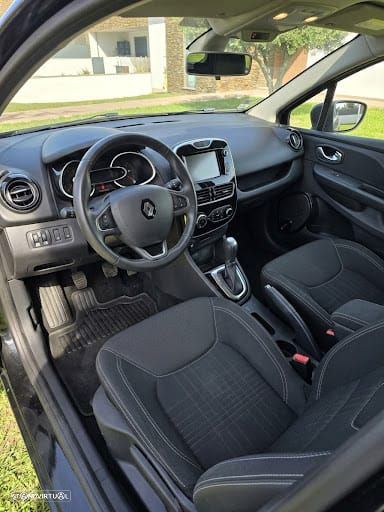 Renault Clio Sport Tourer - 2